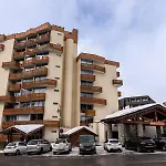 Apartment Dome De Polset - Location: Renove Et Ensoleille Avec Vue Sur Les Montagnes Mae-9125